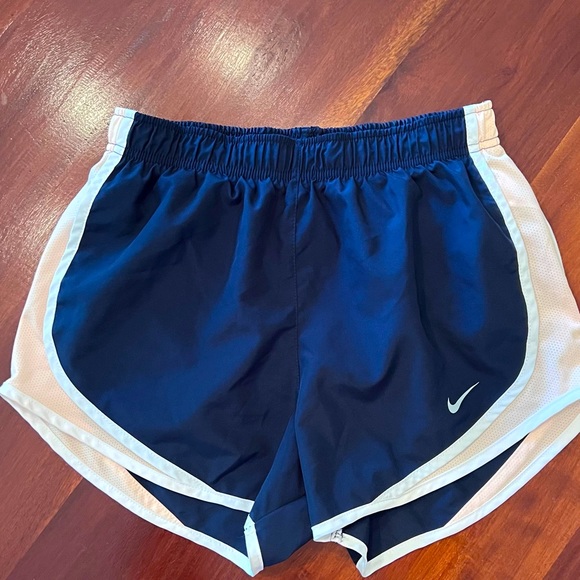 Nike Dri-Fit Shorts Navy Small - Picture 1 of 4